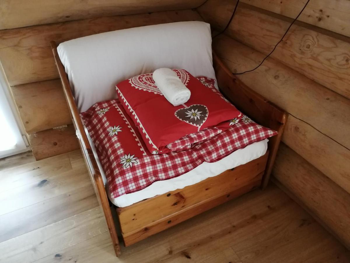 Le Dorf Bed & Breakfast